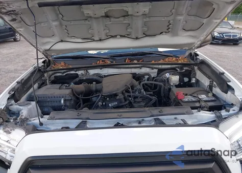 2021 Toyota Tacoma Sr z USA, uszkodzony, nr VIN 3TYRX5GN3MT028335